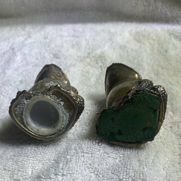 Brass Metal Frog Salt & Pepper Shakers Vintage - Picture 3 of 5